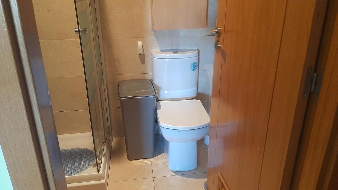 Ferienwohnung Torre De La Fuente Aprtovistas Piscina Parking Oviédo Exterior foto