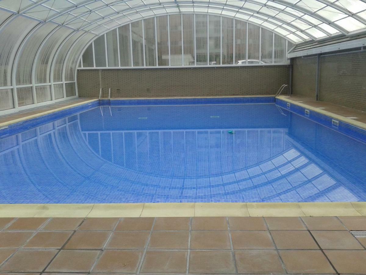 Ferienwohnung Torre De La Fuente Aprtovistas Piscina Parking Oviédo Exterior foto